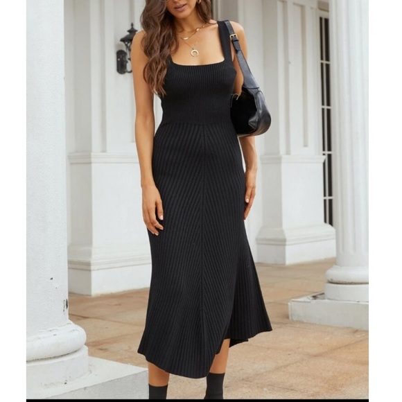 Black ribbed knit sweater dress - Picture 13 of 13